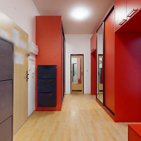 Apartman Topolova 912B Milovice  Eksteriør bilde